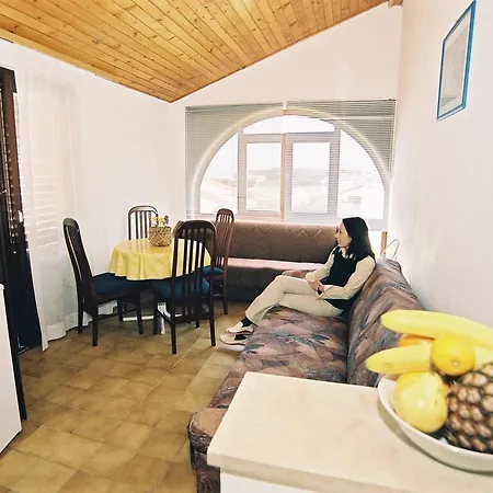Ivica & Andriana Apartment *