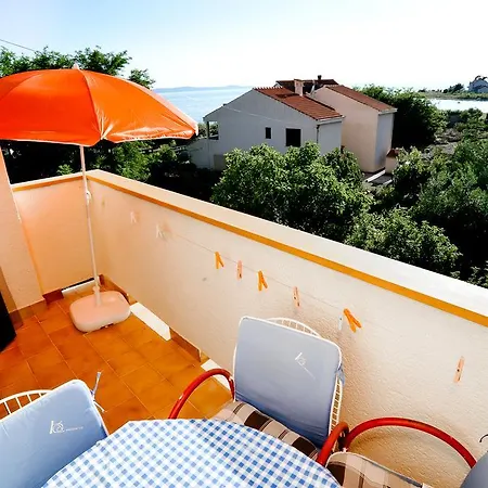 Apartment Ivica & Andriana *